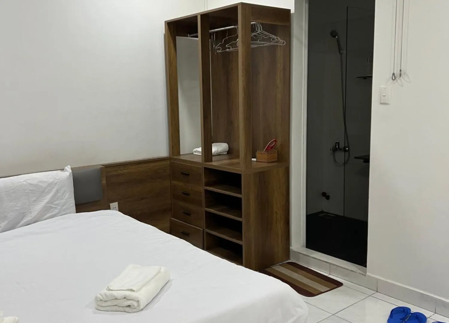 Mini Hotel 1Br In D1-Park View,Near Buivien Street Ho-Chi-Minh-Stadt